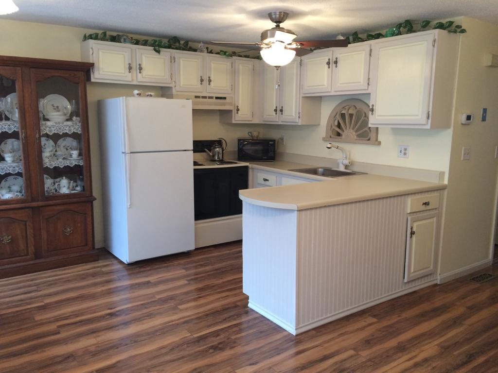 89 Sentry Way, Unit 95 Merrimack, NH 03054 - Photo 2 of 17