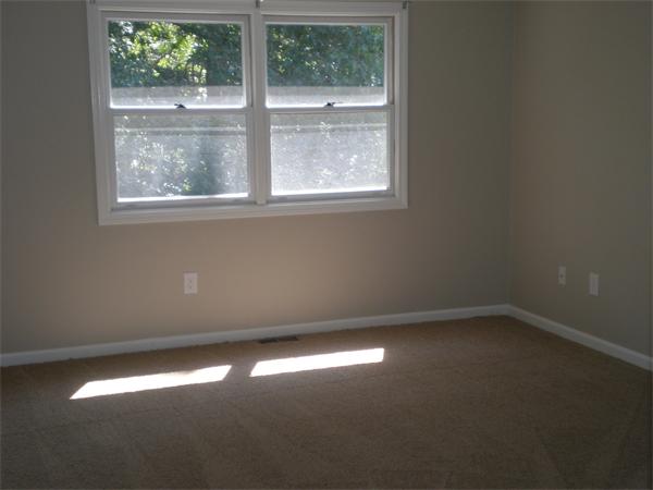 31 East Bluff Road, Unit 31 Ashland, MA 01721 - Photo 12 of 16 Gallery Image 12