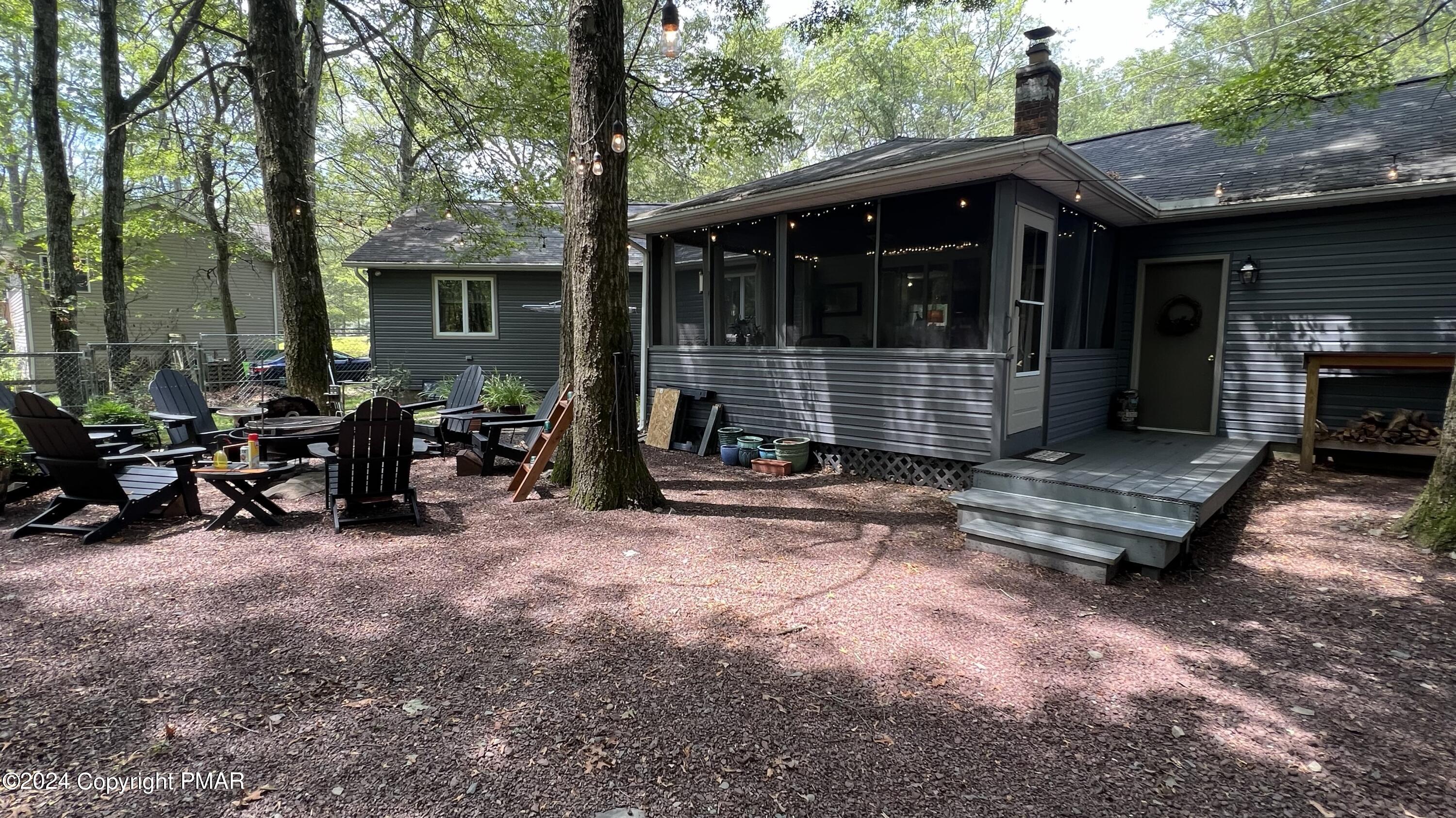 167 Pipher Road Bushkill, PA 18324 - Photo 8 of 47 IMG_2573