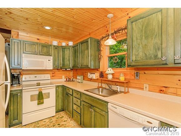 281 Tyler Terrace Rutherfordton, NC 28139 - Photo 6 of 18 a kitchen with a sink and cabinets