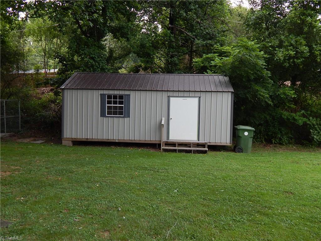 276 Buckingham Road Pinnacle, NC 27043 - Photo 41 of 47