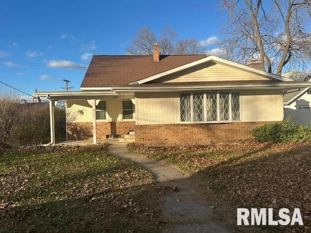 $1,600 | 209 East Cruger Avenue, Eureka, IL 61530