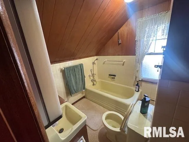 $1,600 | 209 East Cruger Avenue, Eureka, IL 61530