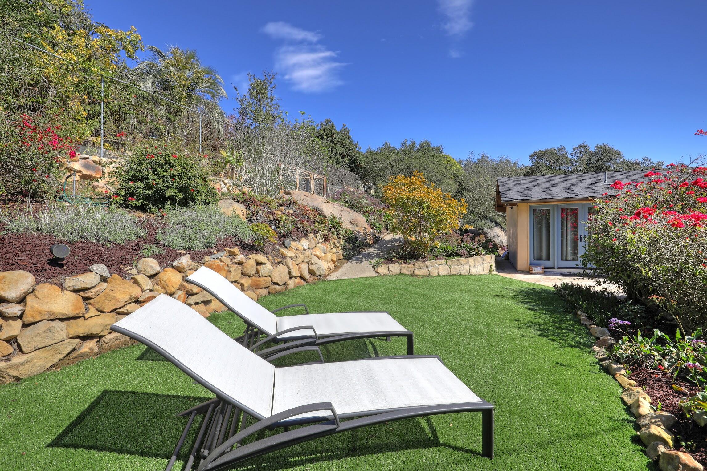 940 Arbolado Road Santa Barbara, CA 93103 - Photo 16 of 18 Back yard