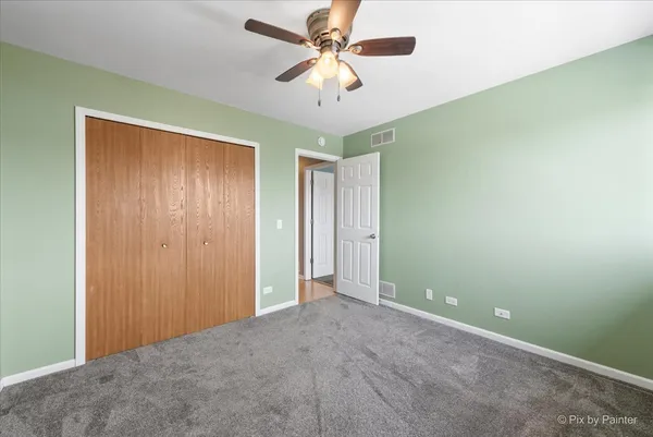 $209,900 | 565 Dean Street, Unit F, South Elgin, IL 60177