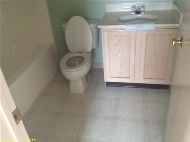 2005 Waymont Road Columbus, OH 43229 - Photo 6 of 20 Gallery Image 6