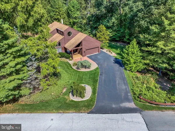 $649,900 | 7 Hessian Boulevard, Reading, PA 19607