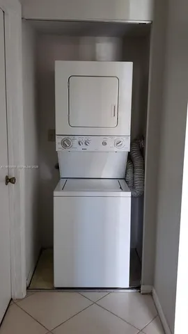 $2,000 | 1280 Southeast 9th Street, Unit 1280, Homestead, FL 33035