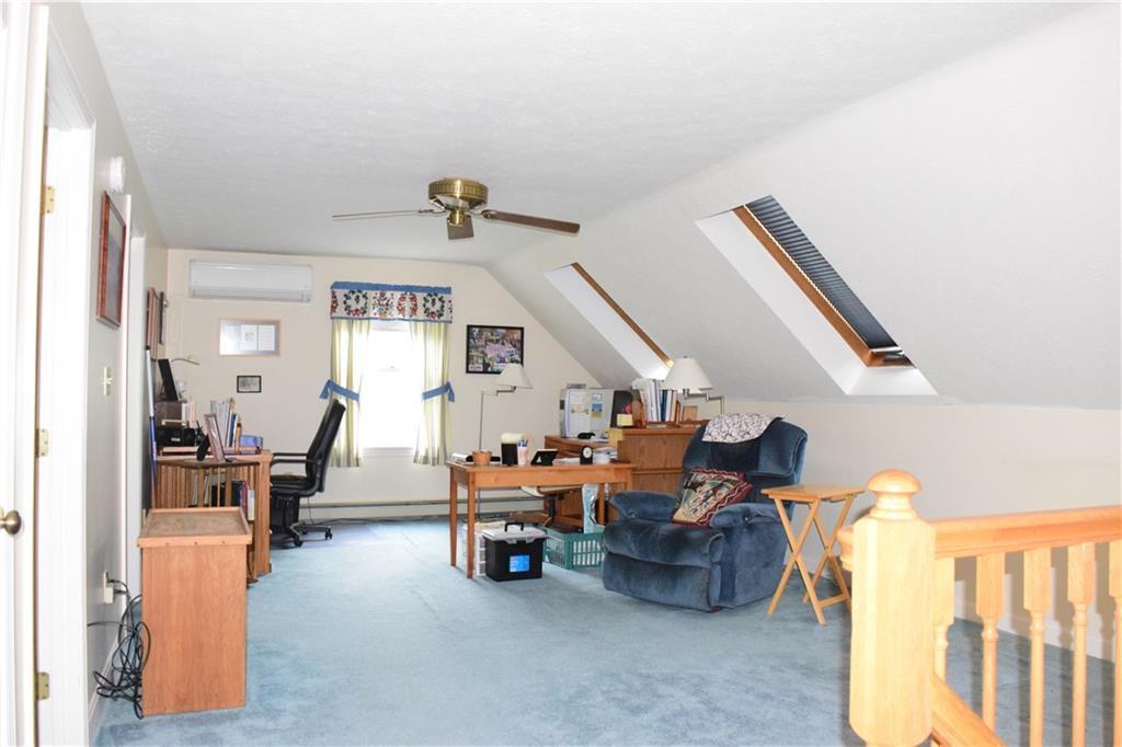 352 Chadbourne Ridge Road North Waterboro, ME 04061 - Photo 12 of 33 Photo