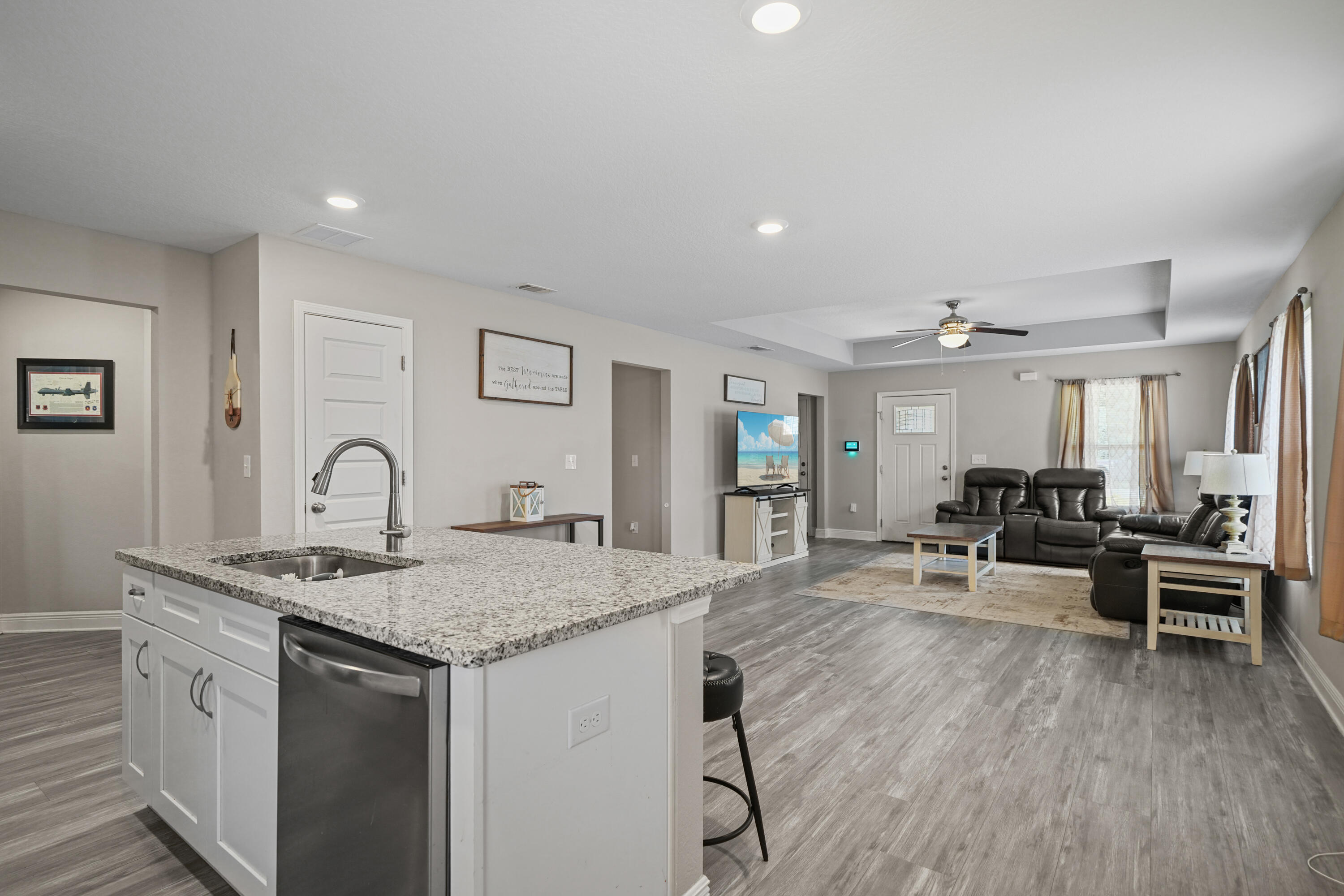 3152 Maple Street Crestview, FL 32539 - Photo 5 of 25 DSC00598