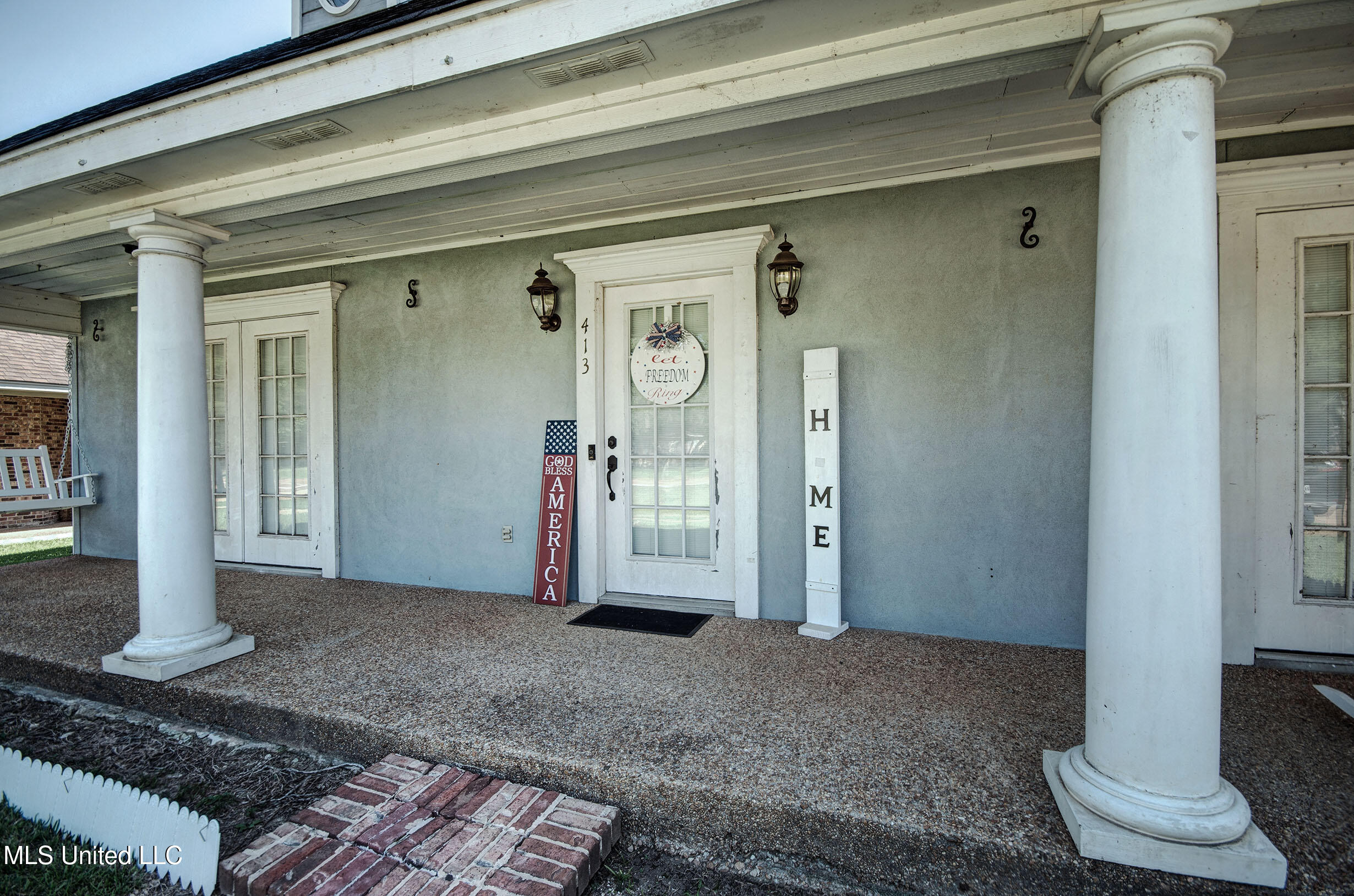 413 South Church Street Florence, MS 39073 - Photo 4 of 36 IMGP8851_2_3