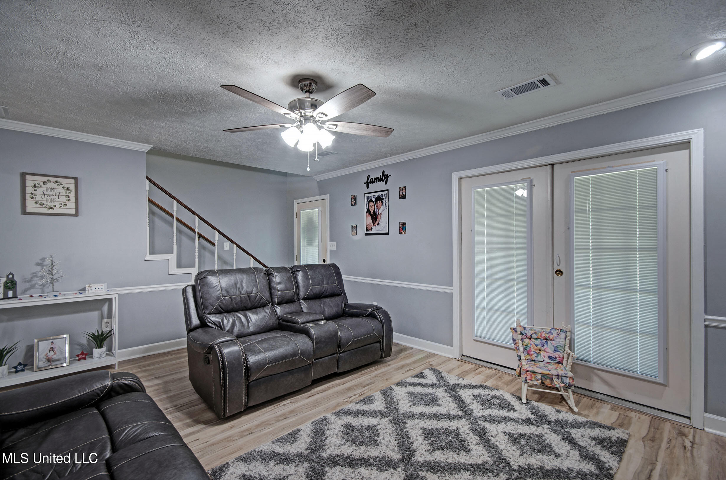 413 South Church Street Florence, MS 39073 - Photo 7 of 36 IMGP8887_8_9