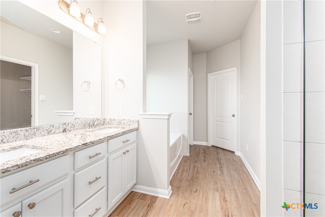 6114 Wheaton Loop Temple, TX 76502 - Photo 10 of 25 Gallery Image 10