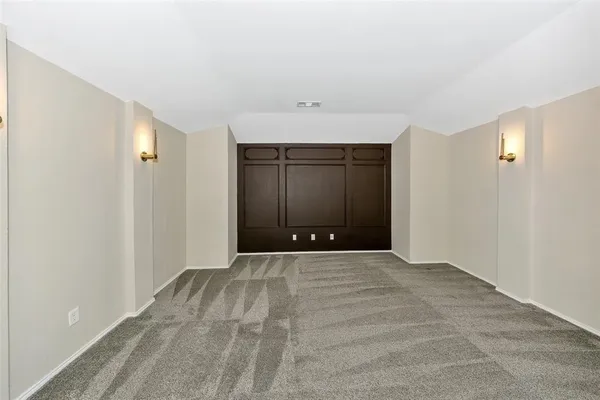 $2,995 | 1020 Breeders Cup Drive, Fort Worth, TX 76179