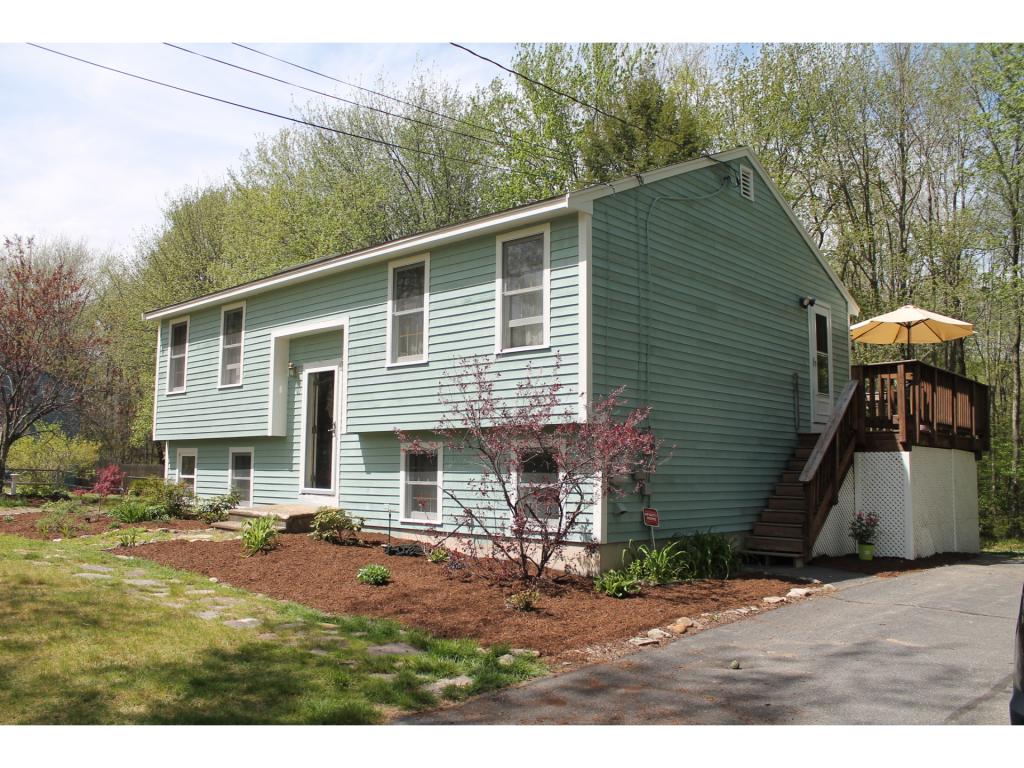 41 High Street Stratham, NH 03885 - Photo 1 of 18 Gallery Image 1