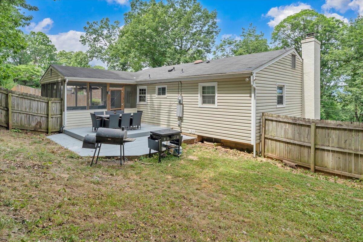 3030 Sedgefield Road Southwest Roanoke, VA 24018 - Photo 44 of 49 42-MIB06849