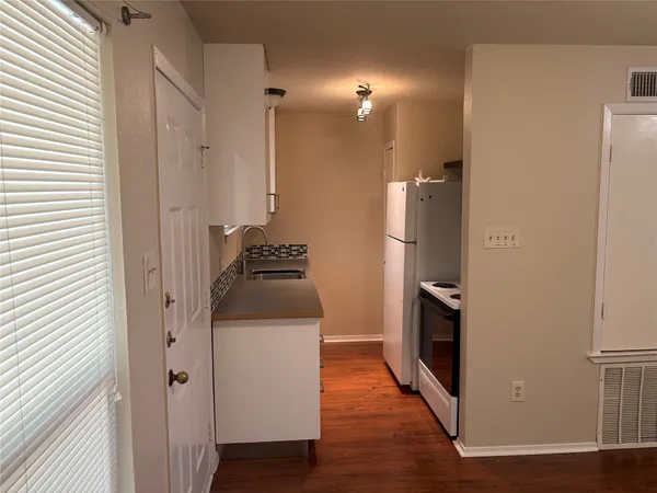 $1,250 | 1514 Parker Lane, Unit 104, Austin, TX 78741