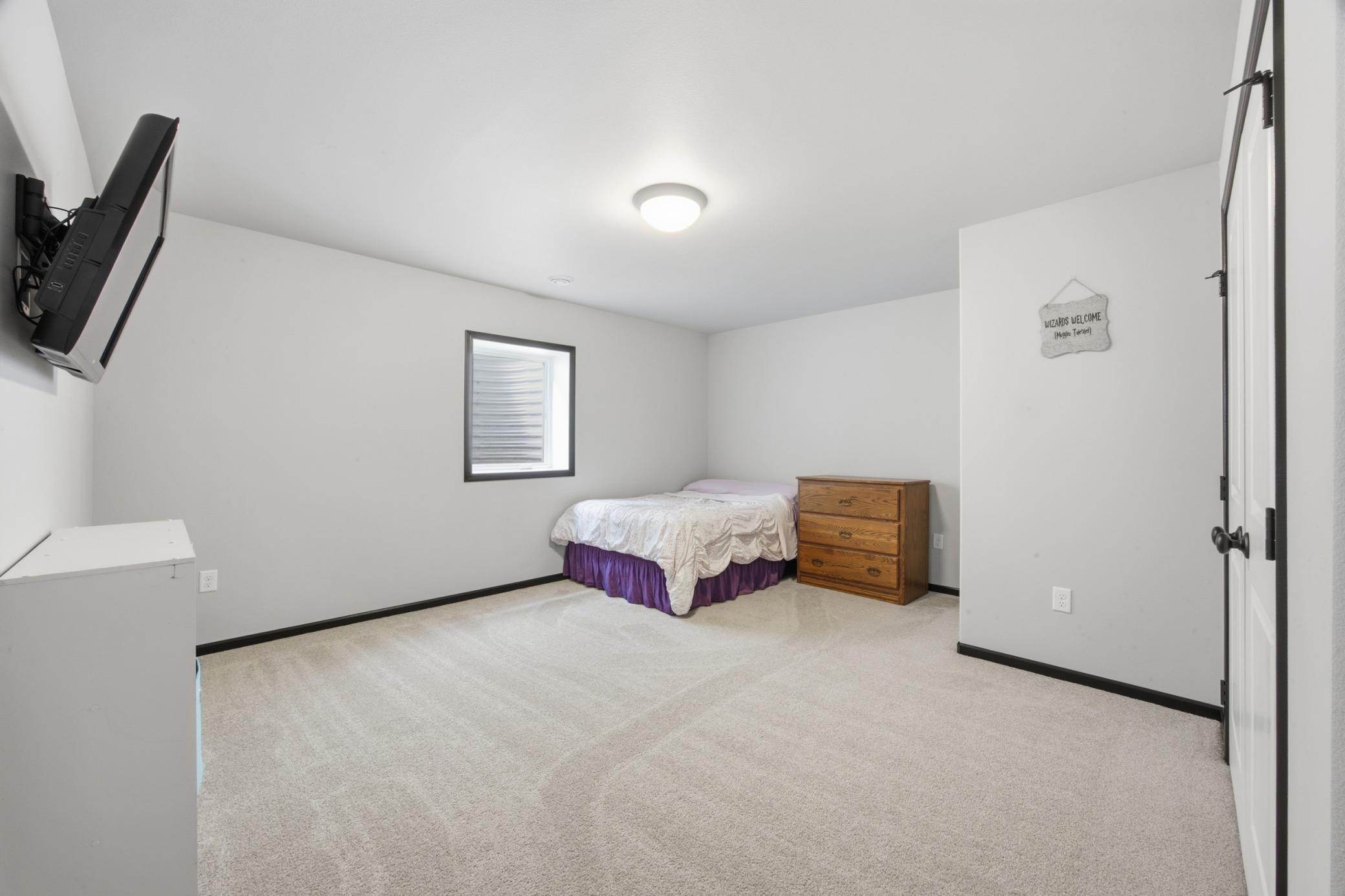 7238 27th Street South Fargo, ND 58104 - Photo 28 of 36
