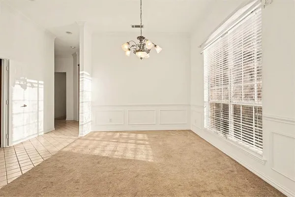 $495,000 | 1001 West Remington Park Drive, Terrell, TX 75160