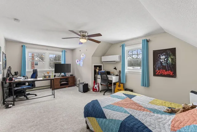 $549,900 | 1 Jeanne Drive, Topsham, ME 04086