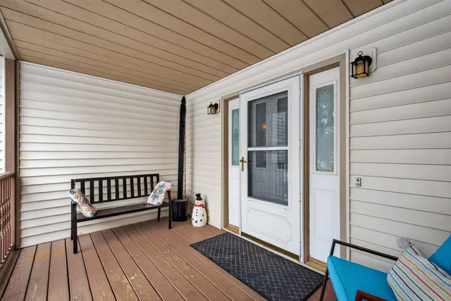 $549,900 | 1 Jeanne Drive, Topsham, ME 04086