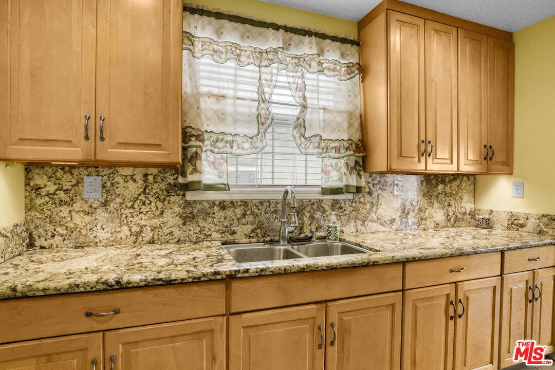 1300 South California Avenue Compton, CA 90221 - Photo 14 of 37