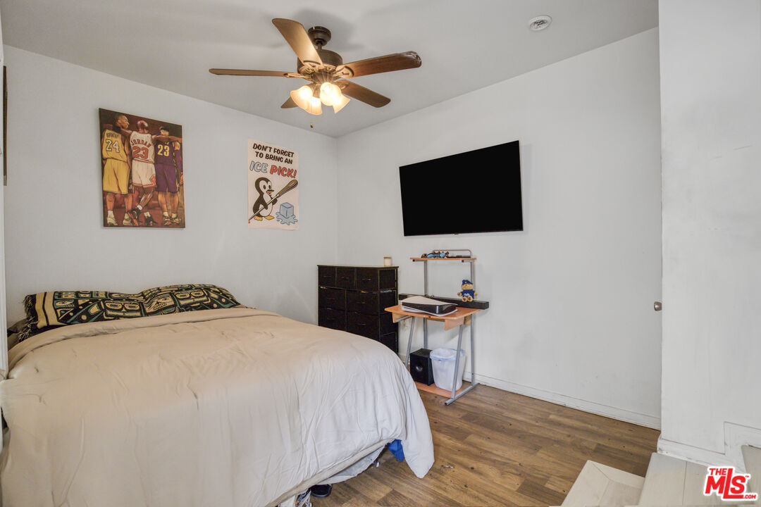 1300 South California Avenue Compton, CA 90221 - Photo 20 of 37