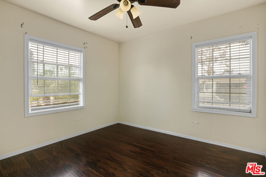 1300 South California Avenue Compton, CA 90221 - Photo 21 of 37