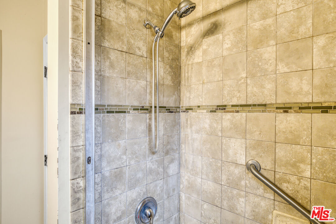 1300 South California Avenue Compton, CA 90221 - Photo 25 of 37