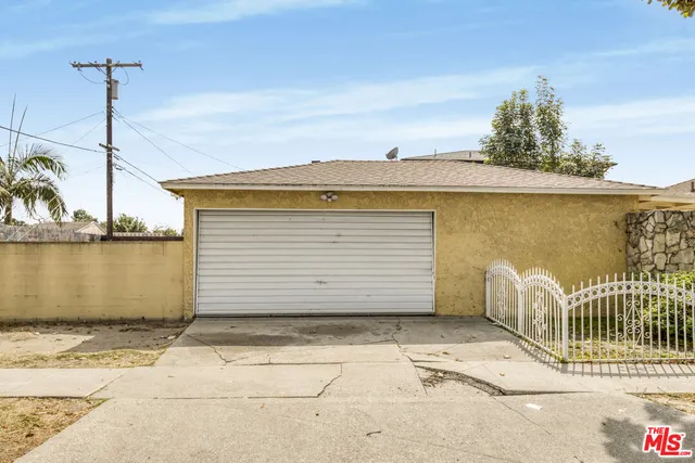 $764,999 | 1300 South California Avenue, Compton, CA 90221