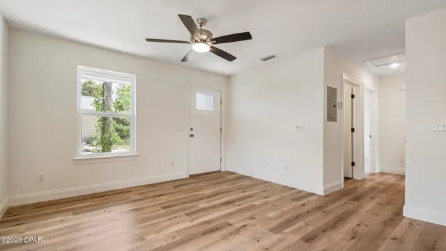 $1,395 | 908 Mulberry Avenue, Unit A, Panama City, FL 32401