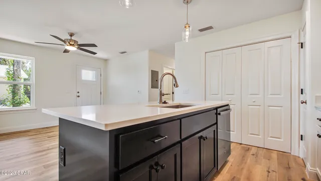 $1,395 | 908 Mulberry Avenue, Unit A, Panama City, FL 32401