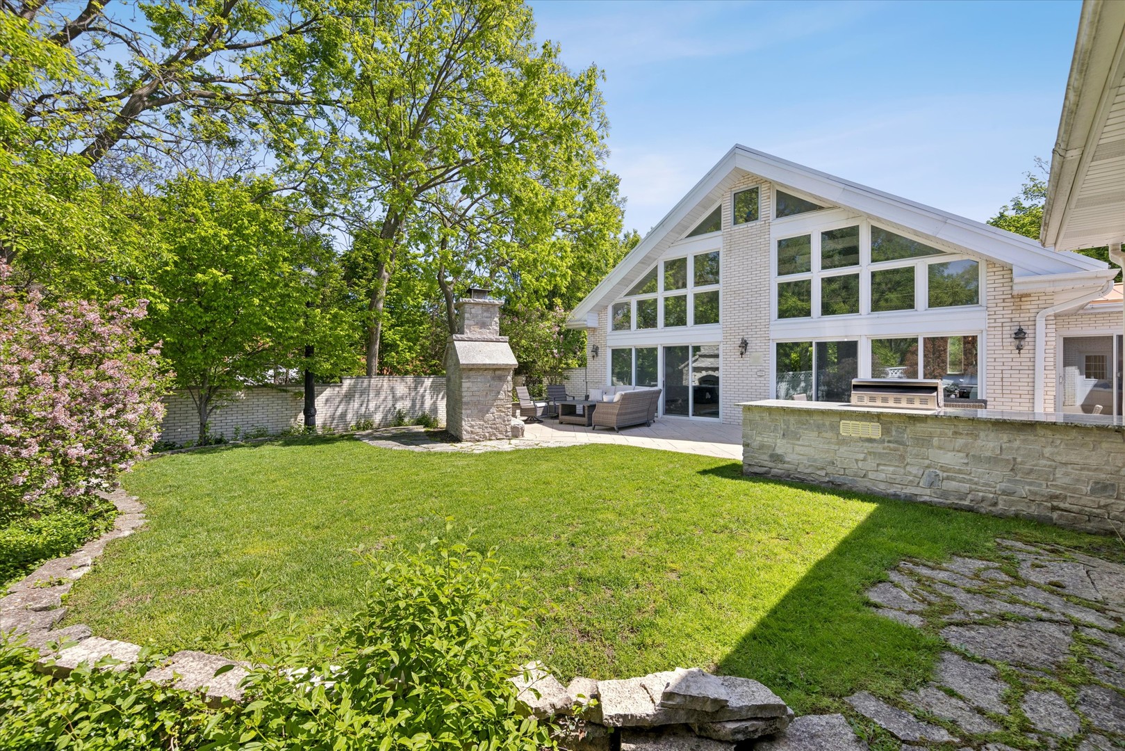 1 Charleston Road Hinsdale, IL 60521 - Photo 48 of 50