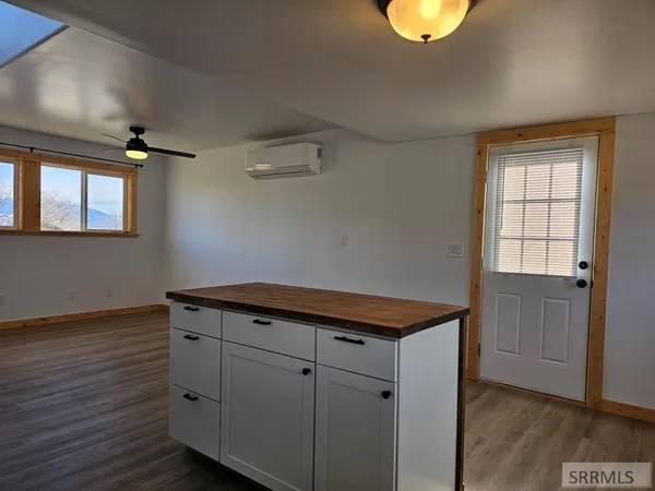 $379,999 | 704 13th Street, Salmon, ID 83467