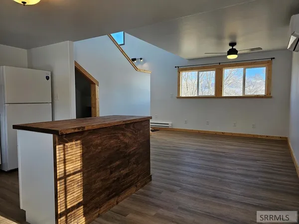 $379,999 | 704 13th Street, Salmon, ID 83467