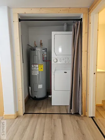 $379,999 | 704 13th Street, Salmon, ID 83467