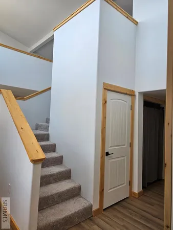 $379,999 | 704 13th Street, Salmon, ID 83467