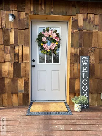 $379,999 | 704 13th Street, Salmon, ID 83467