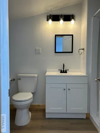 $379,999 | 704 13th Street, Salmon, ID 83467