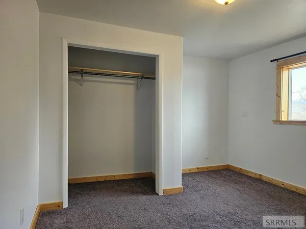 $379,999 | 704 13th Street, Salmon, ID 83467