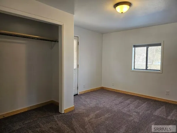 $379,999 | 704 13th Street, Salmon, ID 83467