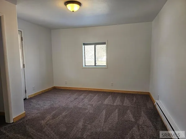 $379,999 | 704 13th Street, Salmon, ID 83467