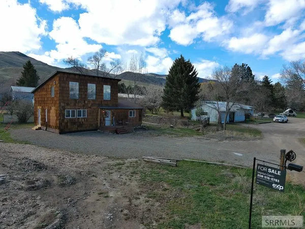 $359,999 | 704 13th Street, Salmon, ID 83467