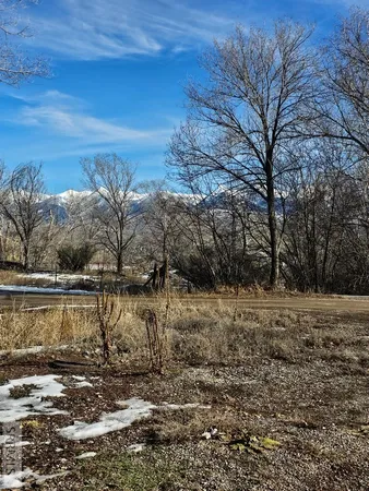 $379,999 | 704 13th Street, Salmon, ID 83467