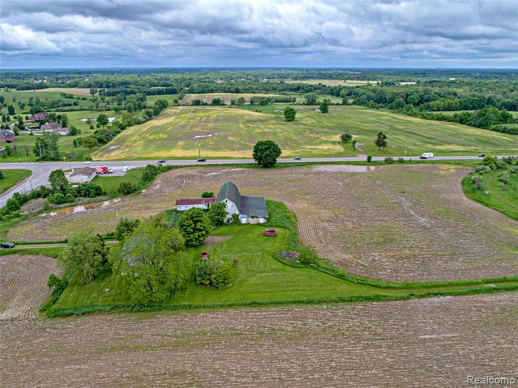 10327 Hill Road Goodrich, MI 48438 - Photo 15 of 23