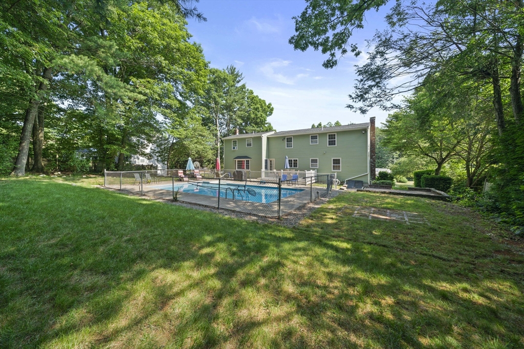 24 Pontiac Road Walpole, MA 02081 - Photo 35 of 35