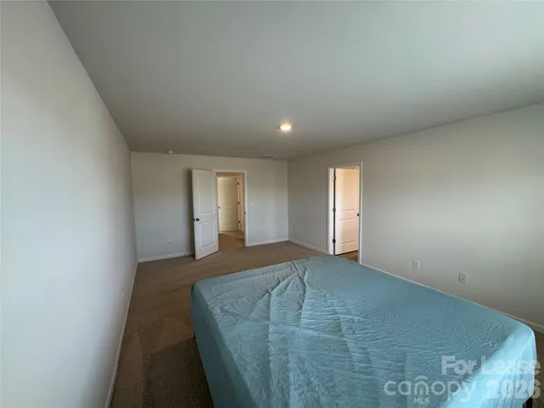 $2,850 | 10749 Adair Wds Drive, Davidson, NC 28036