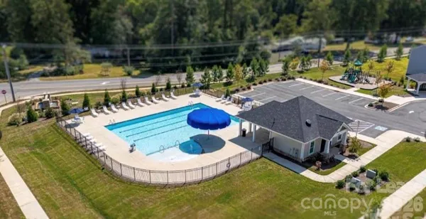 $2,850 | 10749 Adair Wds Drive, Davidson, NC 28036