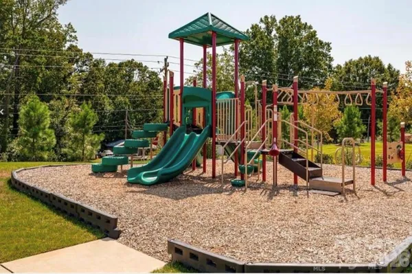 $2,850 | 10749 Adair Wds Drive, Davidson, NC 28036