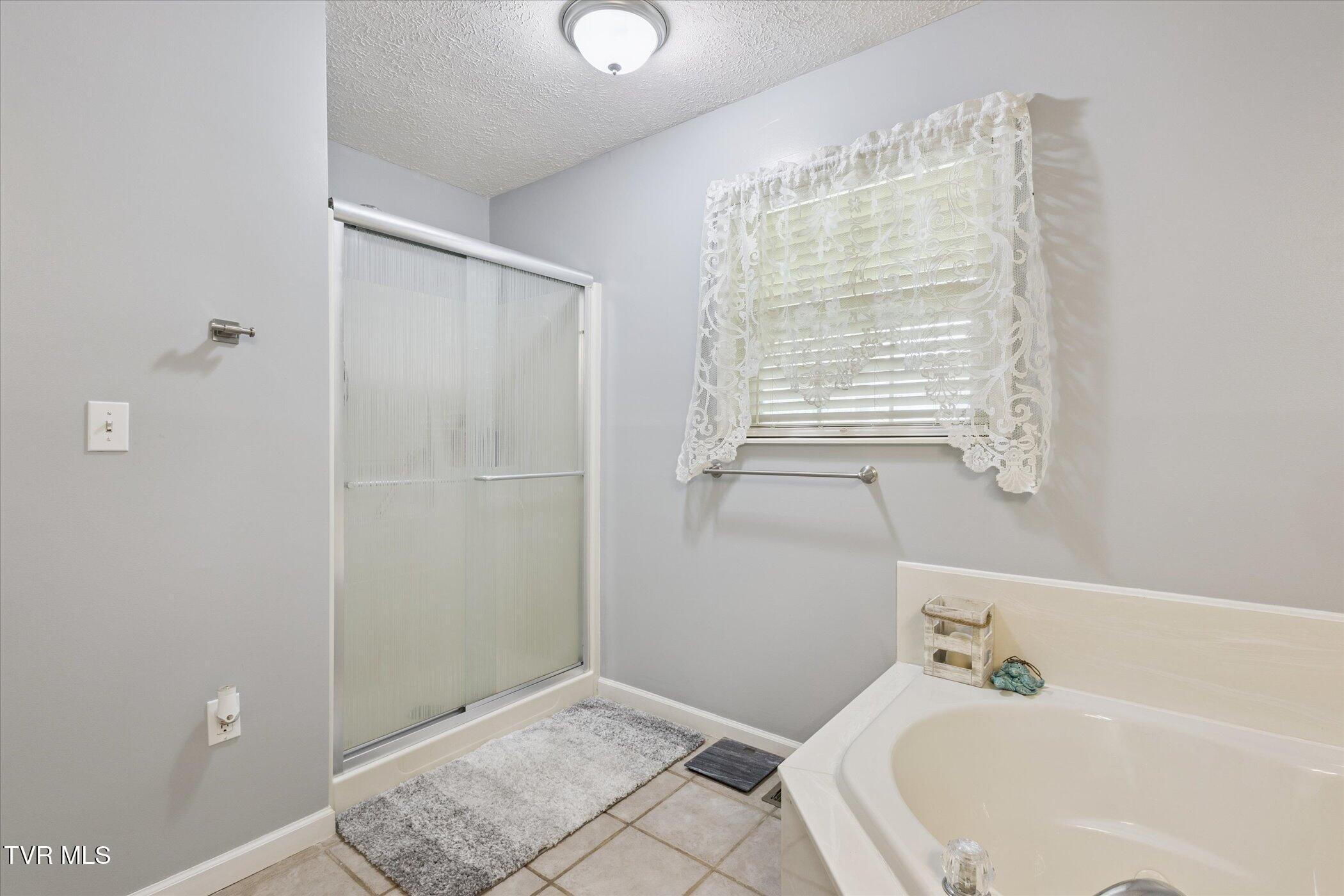 7717 Greenbriar Road Talbott, TN 37877 - Photo 15 of 63 17-7717-Greenbriar-rd-Talbott-TN-37877-W